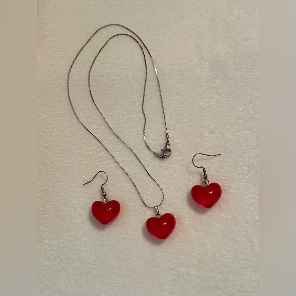 Heart Shaped Jewelry Set Silver Crystal Heart Pendant Necklace & Drop Dangle New